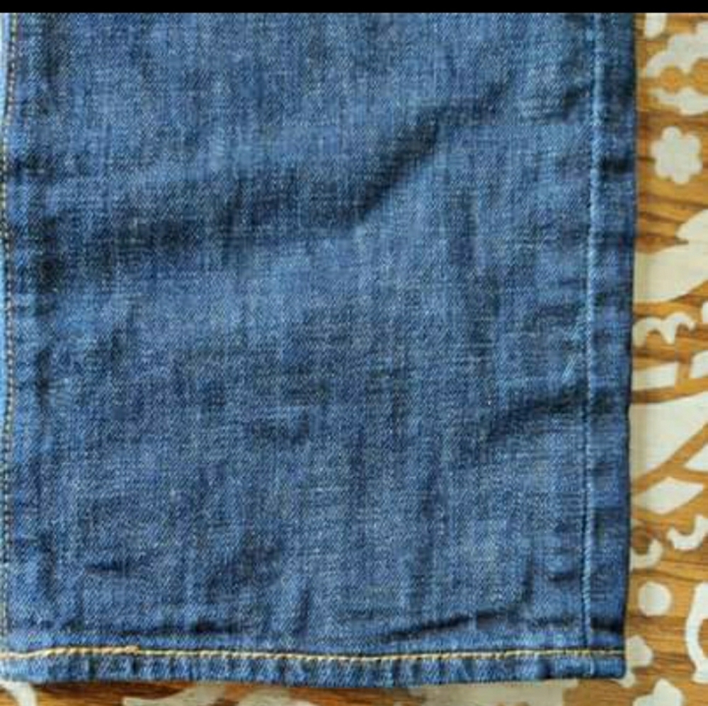 Levi's - Picture 4 of 4